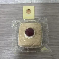【カード付き】MoMoスクイーズ マロンケーキ スイーツ ケーキ