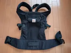 エルゴベビー　ベビーキャリア　抱っこ紐 メッシュ　ブラックのサムネイル