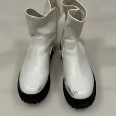 ブーツ 白 24.5