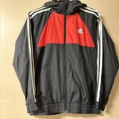 adidas フード付きジャケット 黒 赤