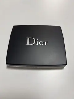 Dior アイシャドウ 869 RED TARTAN