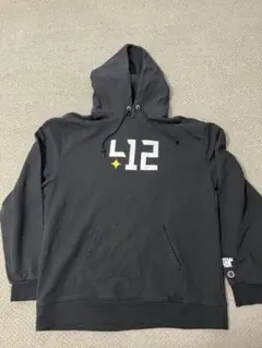 美品 Champion Four One Two XL チャンピオン　パーカー