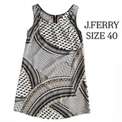 【J.FERRY】ノースリーブ モノクロ総柄チュニック　サイズ40のサムネイル
