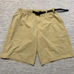 ショートパンツのサムネイル