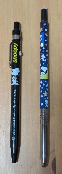 スヌーピー　ボールペン　黒　赤　セット