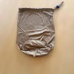 ULTRA LIGHT DOWN 巾着袋 ベージュ