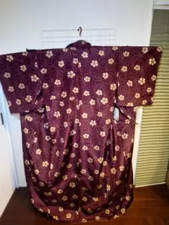 美品　しつけ付き　洗える着物　小紋　袷　花柄のサムネイル