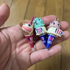 31 アイスクリームコーンキーホルダー3個セット
