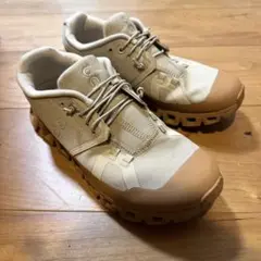 シューズ スニーカー
