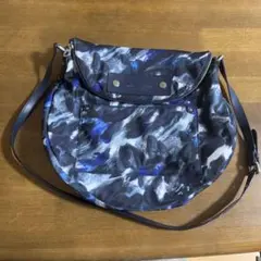 マークバイマークジェイコブス　ショルダーバック