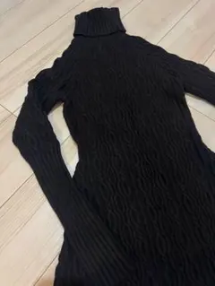 ZARA ブラック ケーブルニット タートルネック ワンピース　S
