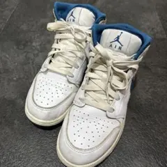 半額！NIKE AirJordan1midseホワイト/インダストリアルブルー