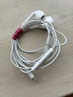 ホワイト インイヤーイヤフォン 3.5mmジャック