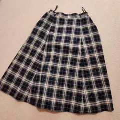 Honeys　ネイビーチェックスカート　秋冬