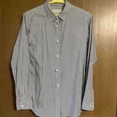ビューティーアンドユース　ストライプ　パールボタンシャツ