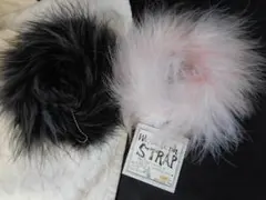 ファーストラップ 黒とピンク ふわふわ
