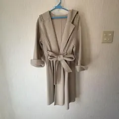 emmi atelier フード付きロングコート ベージュ