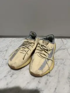 イージーブースト　スニーカー