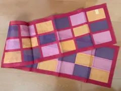 テーブルランナー