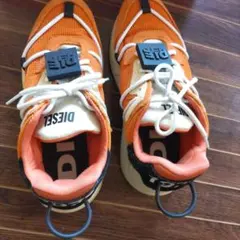 DIESEL 1978 スニーカー オレンジのサムネイル