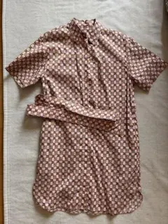 BURBERRY 総柄チェックシャツ