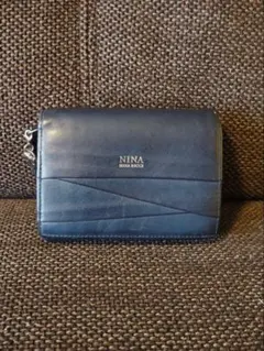NINA RICCI ニナリッチ 二つ折り財布　ネイビーのサムネイル