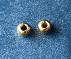 イーグルキャピタルワン 18K M 金ビーズ 金無垢ビーズ 2発 美品　本物 イーグルキャピタルワン 18K M 金ビーズ 金無垢ビーズ 2発 美品 本物