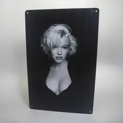ス*ル様 新品 マリリンモンロー ブリキ看板 アメリカン雑貨 /56/ レトロ