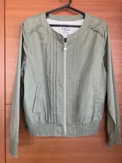 【子供服リンジィ】春夏に便利！オリーブグリーン ジッパー付きジャケット