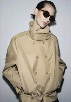 【新品、未使用】タグ付き！ZARA ショート丈ハイネックトレンチコート　Mサイズ