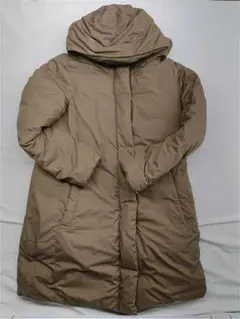 &無印良品　レディース ダウンコート Sサイズ ベージュ系 フード付き