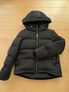 【アーバンリサーチ】ブラックフード付きダウンジャケット