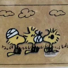 スヌーピー　ウッドストック貼ってはがせるステッカー　耐熱・耐水　ケガ