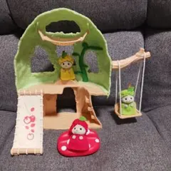 キラキラくじ A賞 かわいいリンゴの木のおへや ハスキーのみつごちゃん