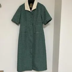 美品　Tnewties トゥエンティーズ ワンピース　メニュー表で顔を隠している 2026年最新】メニュー表で顔を隠してるの人気アイテム - メルカリ