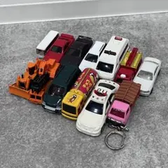 TOMICA トミカ ミニカー13台セット まとめ売り パトカー 救急車 お仕事