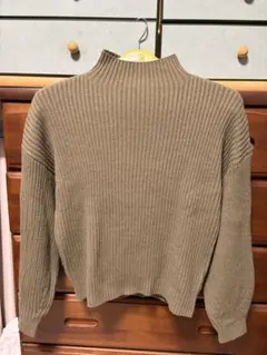 URBAN RESEARCH オリーブ色 ハイネックセーター