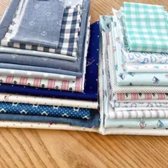 ハギレ　綿、綿麻生地ブルー系