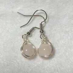 天然石　ローズクォーツのワイヤーラップピアス