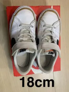 Nike スニーカー ホワイト　18cm