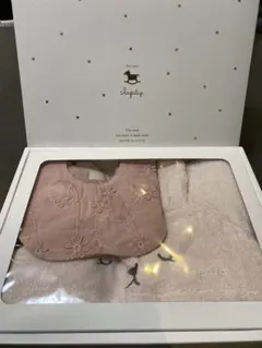 【新品未使用】 スラップスリップ ギフト スタイ＆おくるみ