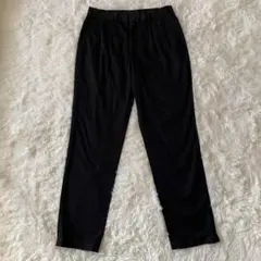 タック チノパン