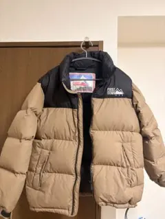 FIRST DOWN ダウンジャケット S ベージュ/ブラック