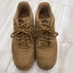 Nike Air Force 1 ブラウン スニーカー
