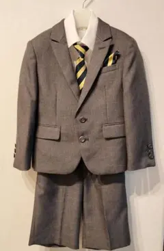 エルアンノアール　フォーマルスーツ　110 男の子　入学　結婚式　発表会