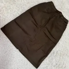 a.v.v タイトスカート カーキ 36 カジュアル シンプル 着まわし