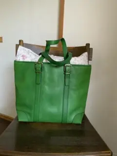 COACH コーチ レザー トートバッグ グリーン　大きめ