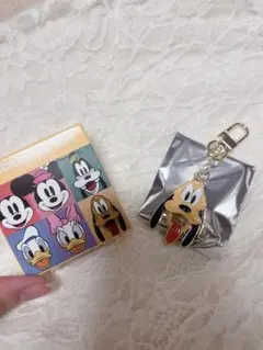 ディズニーストア シークレットチャーム プルート