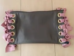 Item thumbnail for item c6056b59-c9e3-4cad-8b0f-a0da5a53a1fd