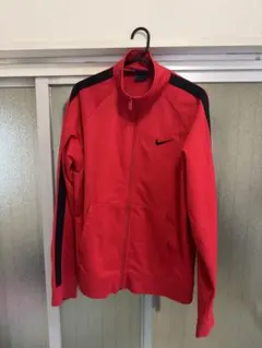 NIKE トラックジャケット レッド ブラックのサムネイル